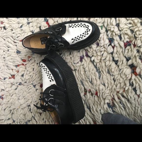 T.U.K  Viva Mondo Creepers unisex platforms main image 10